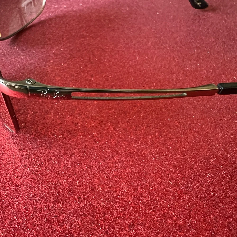 Ray-Ban Sunglasses 😎 - Picture 3 of 7